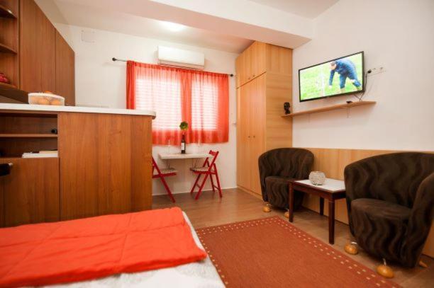 Centar 1 Private Room With Ensuite And Kitchenette スプリト エクステリア 写真